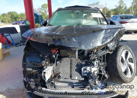 2025 Audi Q6 E-Tron Premium Plus Quattro z USA, uszkodzony, nr VIN WA124BGF2SA035875